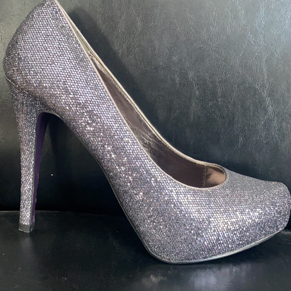 🔥Sparkly high heels🔥